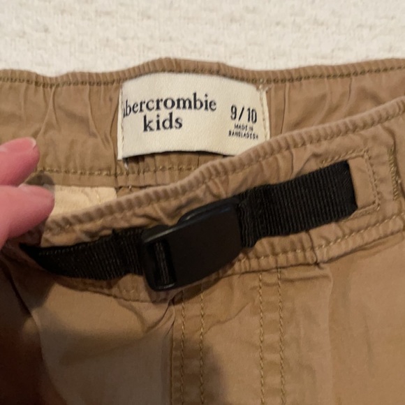 Abercrombie kids light weight joggers - Picture 2 of 6